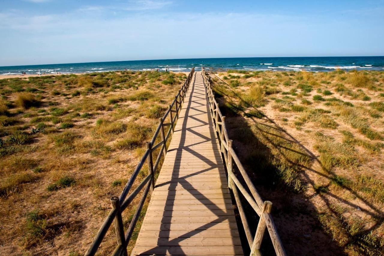 Capri Gandia Primera Linea - Alquiler Solo Familias Playa de Gandia Εξωτερικό φωτογραφία