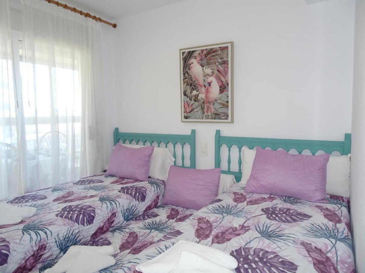 Capri Gandia Primera Linea - Alquiler Solo Familias Playa de Gandia Εξωτερικό φωτογραφία