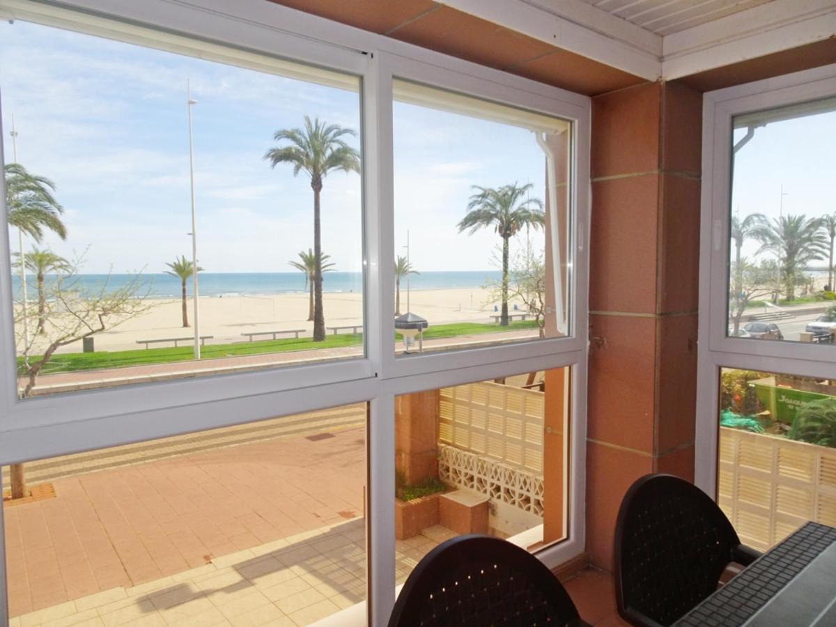 Capri Gandia Primera Linea - Alquiler Solo Familias Playa de Gandia Εξωτερικό φωτογραφία